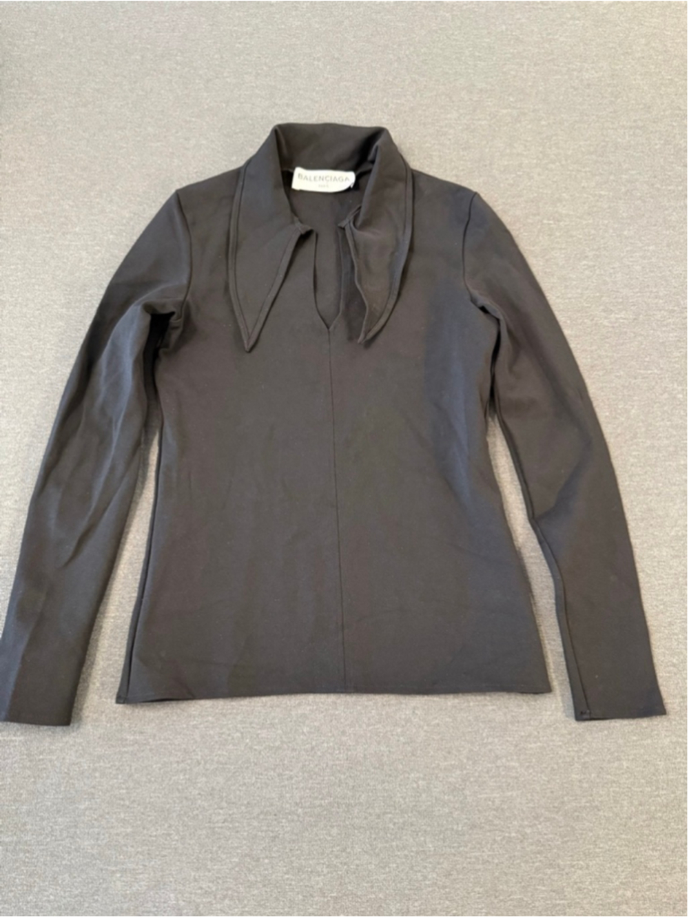 Authentic Balenciaga 2017 Demna Tie-Neck Bow Blouse Shirt - Black / FR
36 - Picture 12 of 12